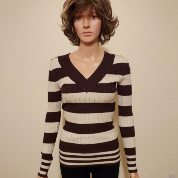 No Boundaries Brown/Tan Striped V-Neck Long Sleeve Sweater Size M(7-9) NWOT - Picture 1 of 2